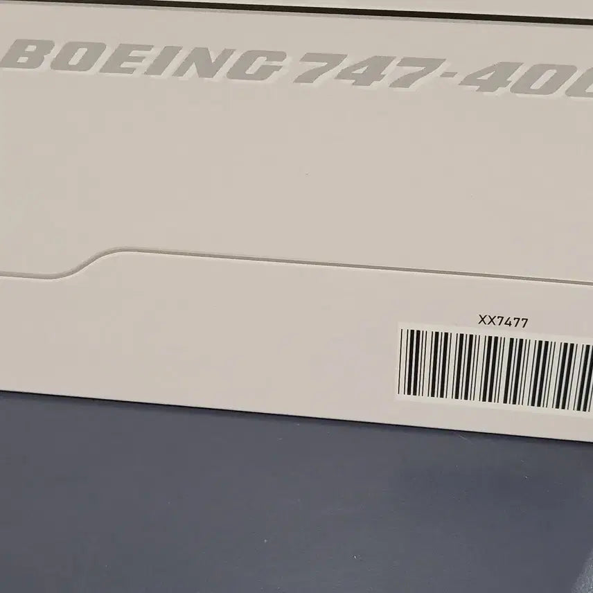 [BUNJANG] JC Wings Korean Air Boeing 747-400 1:200 Scale Model Airplane / JC Wings 대한항공 보잉 747-400 1:200 모형비행기 팝니다
