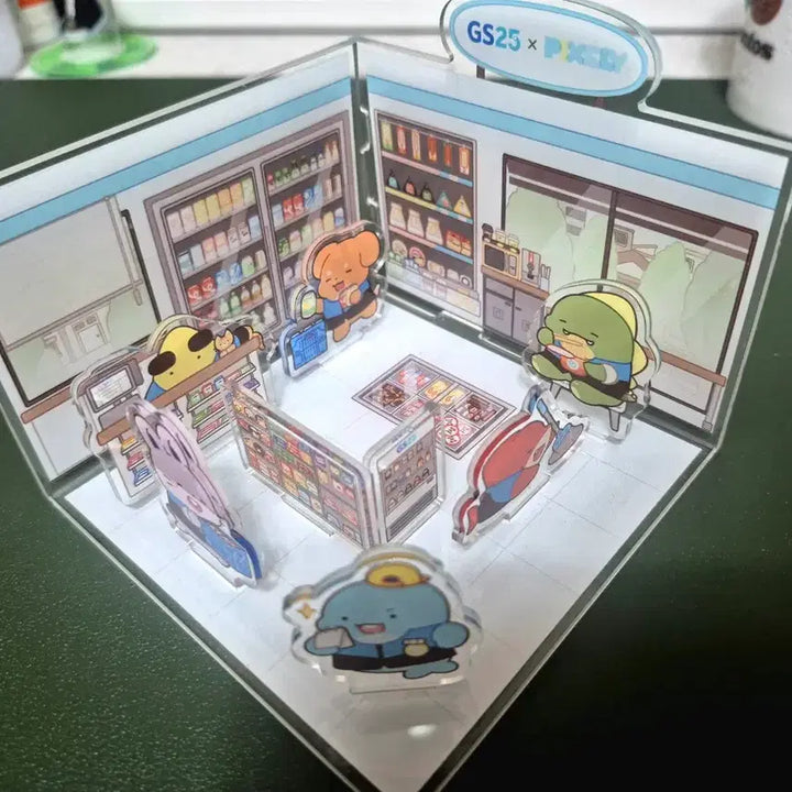 [BUNJANG] Pixelly GS25 Goods Diorama Acrylic Stand / 픽셀리 gs25 굿즈 디오라마 아크릴 스탠드