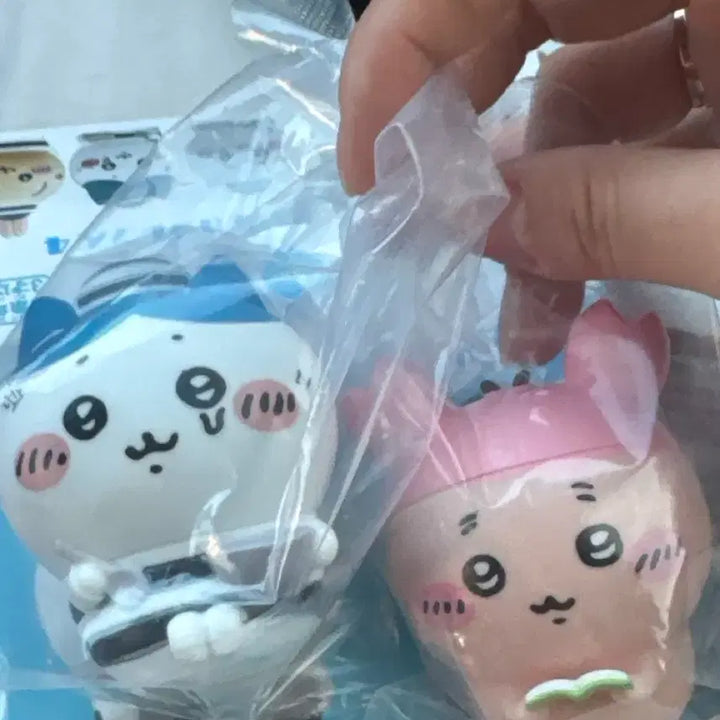 [BUNJANG] Chiikawa Prisoner Hachiware &amp; Crab Friends Figure Bundle Set / 먼작귀 치이카와 죄수하치와레, 카니 프렌즈 피규어 일괄