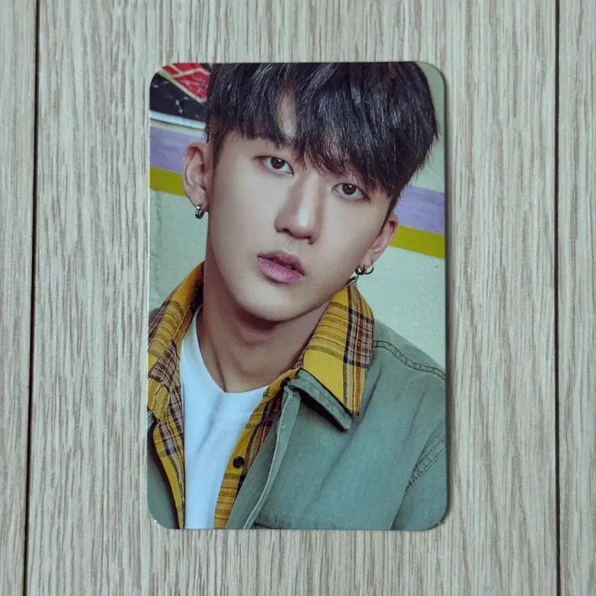 [BUNJANG] Stray Kids Changbin Unveil 1 MD Goods Photocard / 스트레이키즈 창빈 언베일 1 엠디 굿즈 포토카드 포카