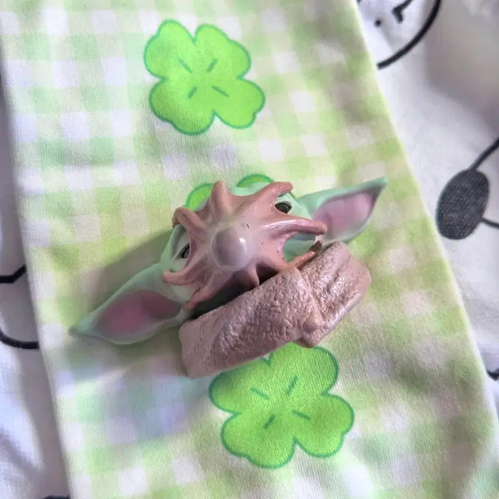 [BUNJANG] The Mandalorian and Grogu Face Magnet Set / 만달로리안과 그로구 얼굴 자석 굿즈