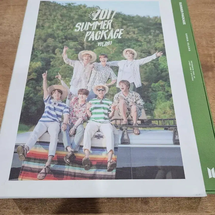 [BUNJANG] BTS 2017 Summer Package Partial Set (Suga Selfies, Photobook, DVD) / BTS 2017 썸머패키지 일부구성품