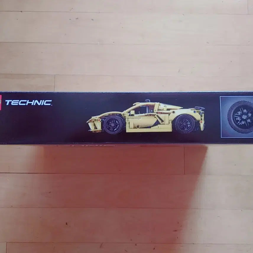 [BUNJANG] Lego 42205 Chevrolet Corvette (Sealed) / *택포*(미개봉)(정품) 레고 42205 쉐보렛 콜벳 팝니다.