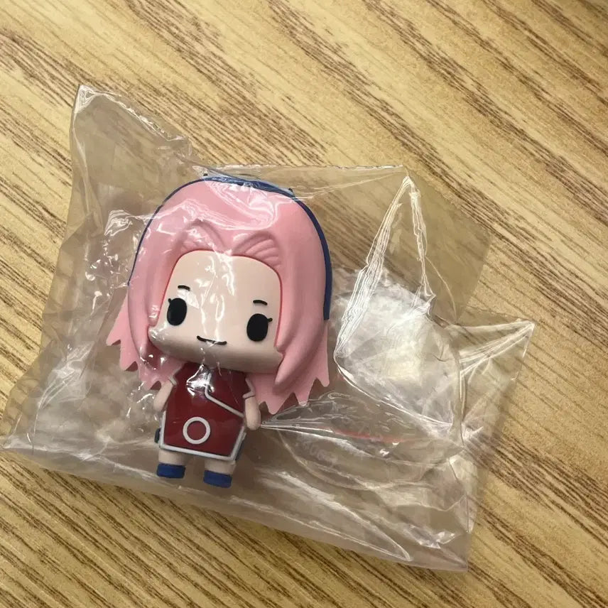 [BUNJANG] Naruto Sakura Chocoring Figure / 나루토 초코린 쵸코링 초코린 사쿠라 판매합니다