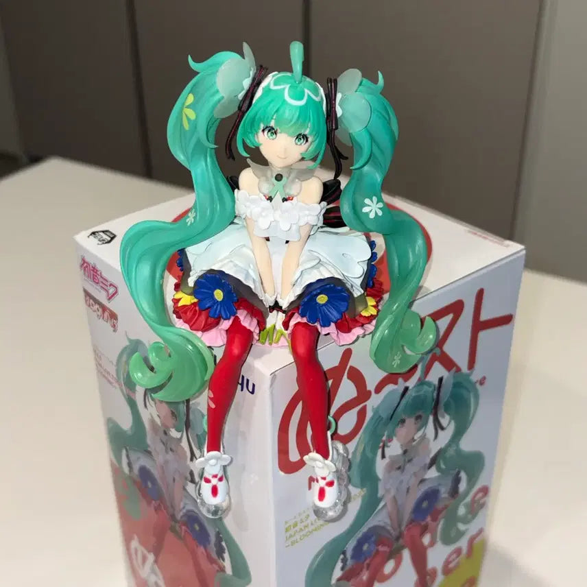 [BUNJANG] Hatsune Miku Japan Live Tour 2025 Blooming Miku Noodle Stopper Figure / 미개봉) 하츠네 미쿠 재팬 라이브 투어 2025 블루밍 미쿠 누들스토퍼 피규어