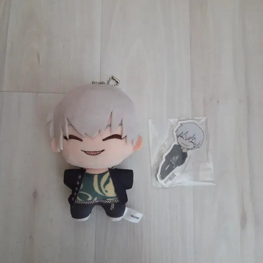 [BUNJANG] Bleach Hogyoku High Ichimaru Gin Plush and Keychain Set / 블리치 호정고교 이치마루 긴 누이, 키링 세트로 판매합니다.