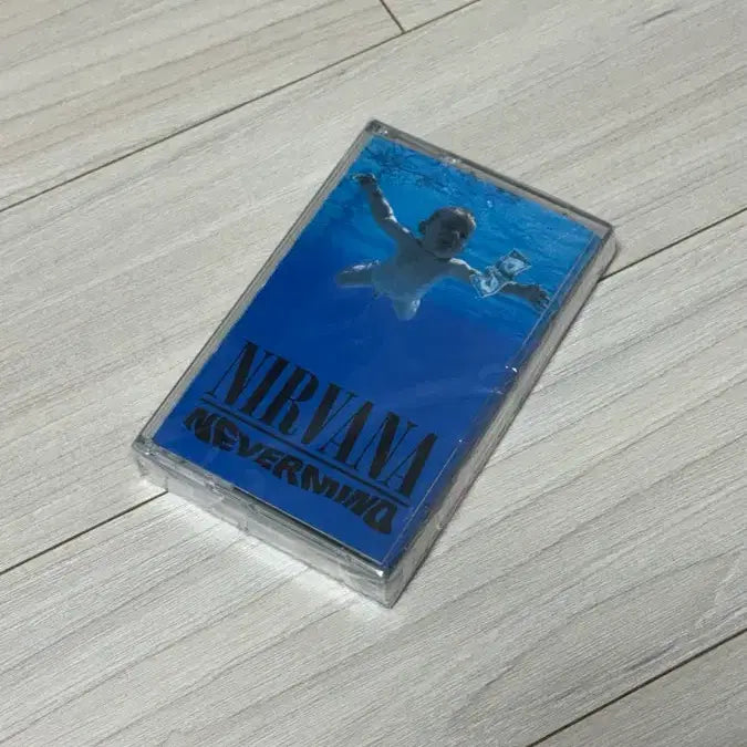 [BUNJANG] Nirvana Nevermind Cassette Tape / 너바나 2집 - Nevermind 네버마인드 카세트 테이프