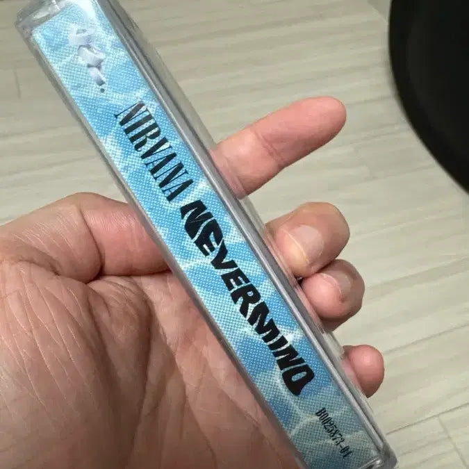 [BUNJANG] Nirvana Nevermind Cassette Tape / 너바나 2집 - Nevermind 네버마인드 카세트 테이프