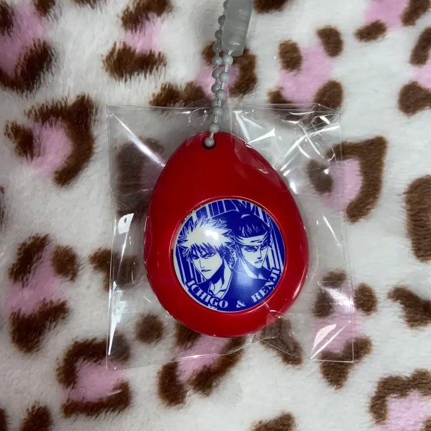[BUNJANG] Bleach Ichigo Kurosaki &amp; Renji Abarai Voice Egg Sound Drop Keychain Gacha / 블리치 쿠로사키 이치고 렌지 보이스에그 사운드드롭 고전 키링 가챠