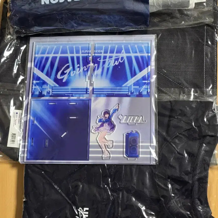 [BUNJANG] ISEGYE IDOL RiPPA CON RiPPA Goods Set / (가격제안가능) 이세계아이돌 릴파콘 릴파 굿즈 세트