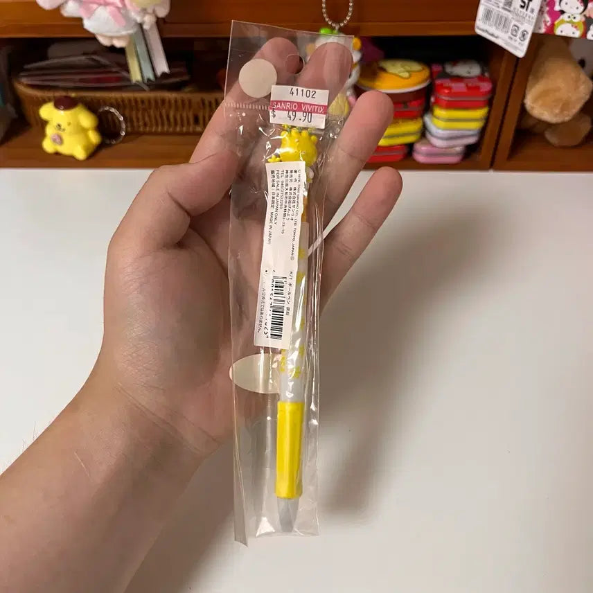 [BUNJANG] Classic Kitty "Canola Flower" Ballpoint Pen / 고전키티 유채꽃 키티 볼펜