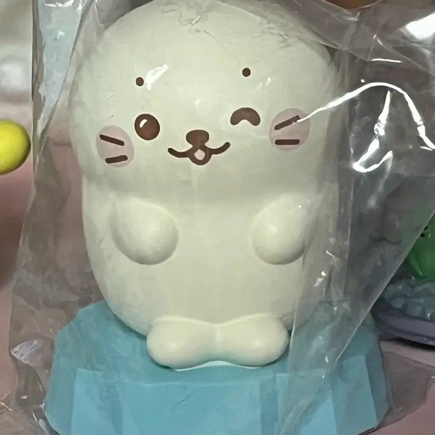 [BUNJANG] Bandai Shirotan Seal Figure / [정품] 반다이 시로탄 물개 가챠 피규어
