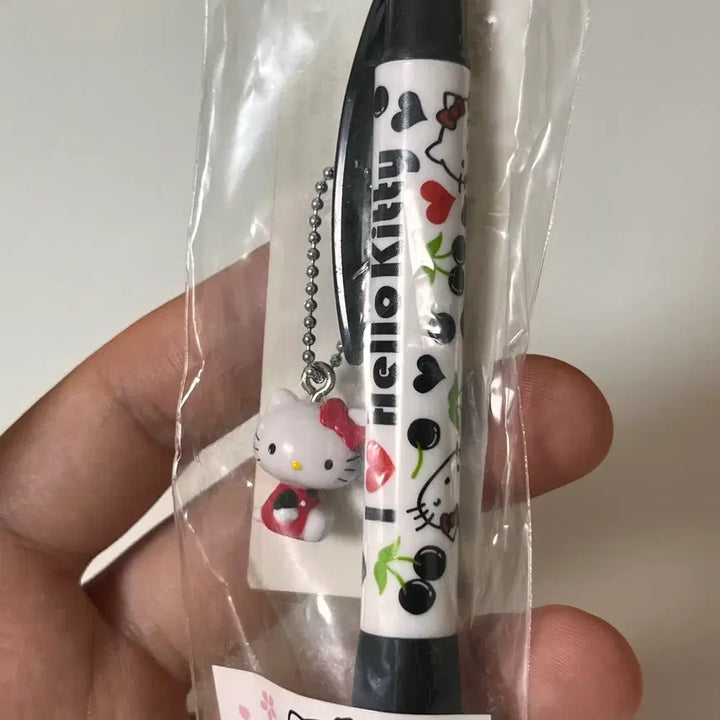 [BUNJANG] Classic Kitty Black Cherry Fruit Kitty Cherry Kitty Mascot Ballpoint Pen / 고전키티 블랙체리 과일키티 체리키티 마스코트 볼펜