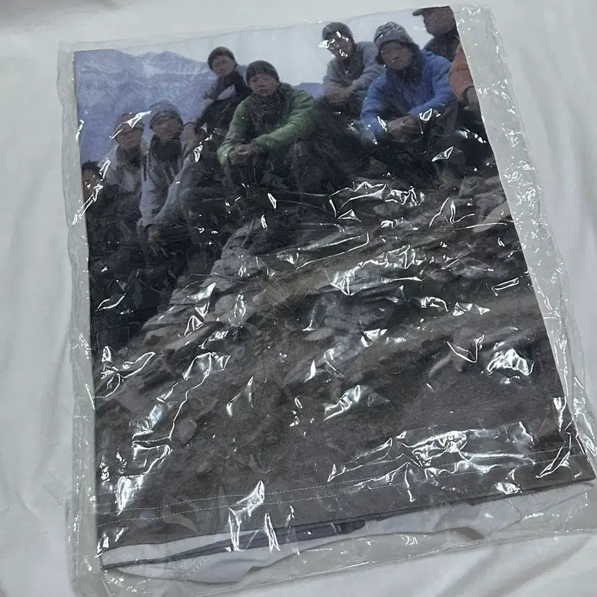 [BUNJANG] Hyukoh Sunset Rollercoaster AAA T-shirt Size 3 (Unsealed) / 혁오 선셋롤러코스터 AAA 티셔츠 3 사이즈 미개봉