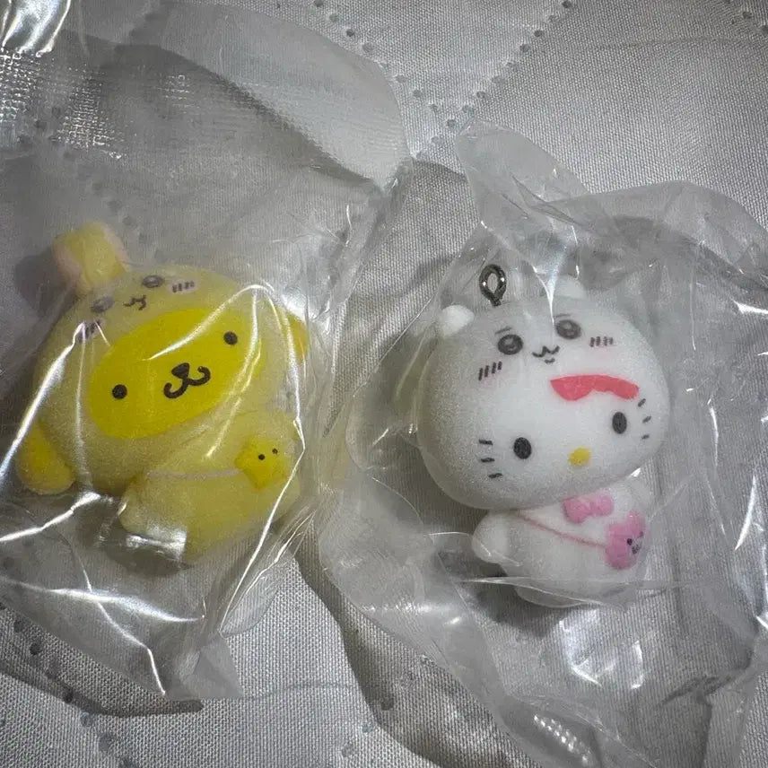 [BUNJANG] Sanrio x Chiikawa Collaboration Kitty &amp; Pompompurin Keychain Bundle Set / 산리오X치이카와 콜라보 키티 폼폼푸린 일괄