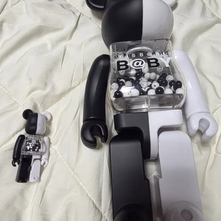 [BUNJANG] Bearbrick My First Baby 400% &amp; 100% Set / 베어브릭 마이퍼스트 베이비 400,100 셋트입니다.