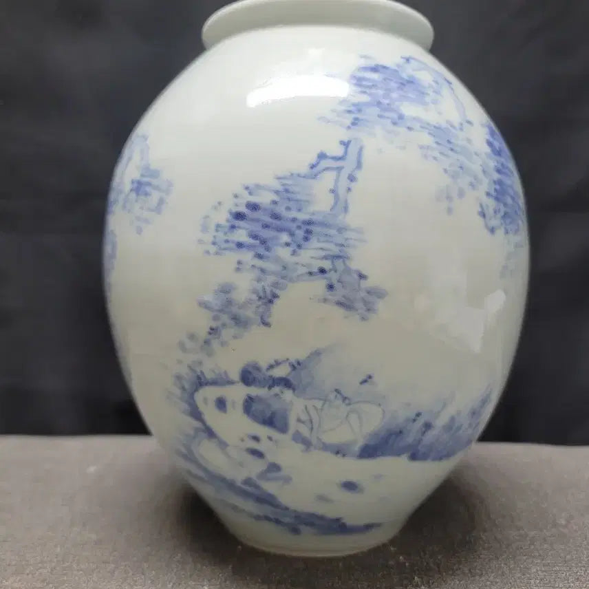 [BUNJANG] White Porcelain Celadon Folk Painting Sweet Potato Jar / 백자 청화 풍속문 고구마호 도자기