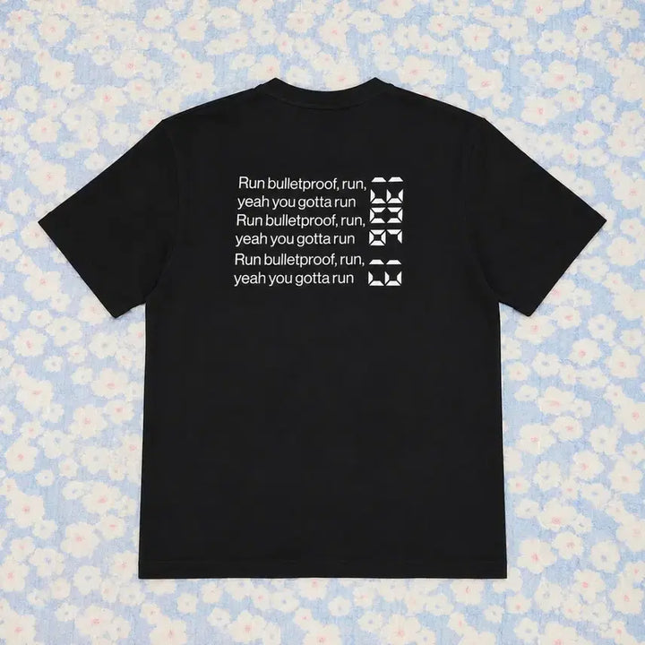 [BUNJANG] BTS RUN BULLETPROOF Back Printing Short Sleeve T-Shirt Black L / BTS 방탄소년단 RUN BULLETPROOF 백프린팅 반팔티 블랙 L