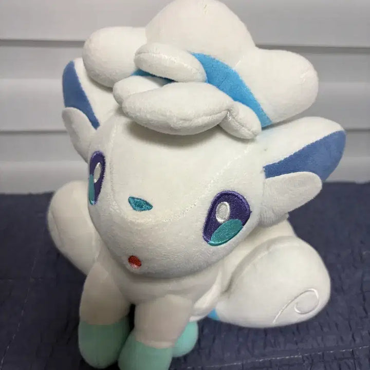 [BUNJANG] Alolan Vulpix Plush / 알로라 식스테일 인형