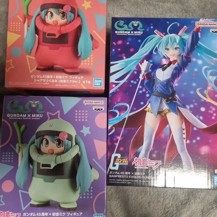 [BUNJANG] Hatsune Miku Gundam 45th Anniversary Figure / 하츠네미쿠 건담45주년 피규어