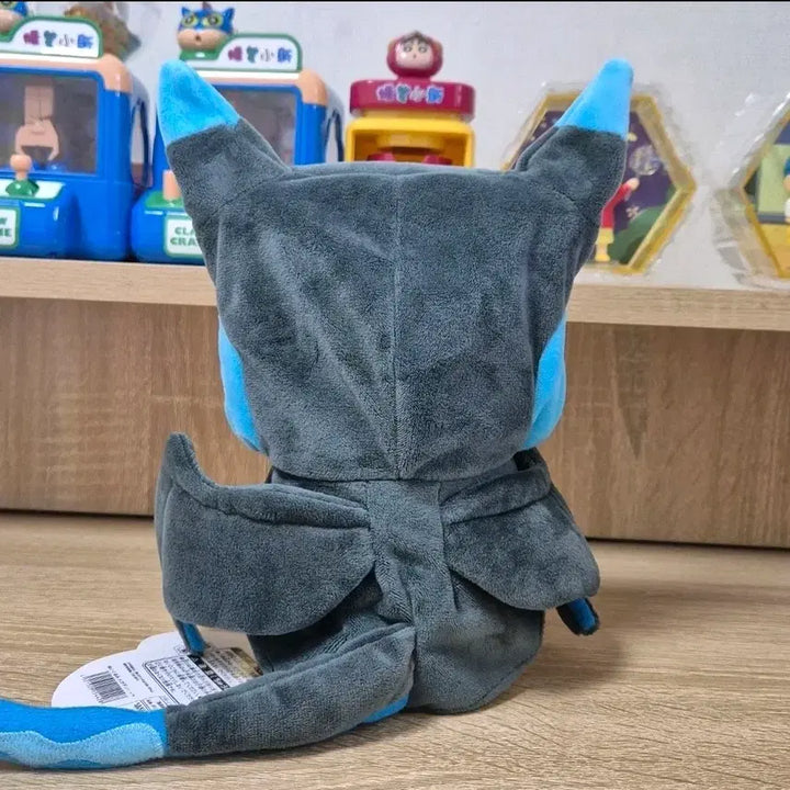 [BUNJANG] Pokemon Pikachu Poncho Mega Charizard X Stuffed Toy / [새상품] 포켓몬 인형 메가리자몽X 판초 피카츄 + 서비스