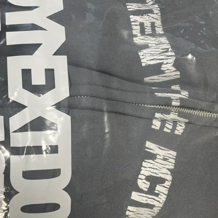 [BUNJANG] BOYNEXTDOOR The Action Hoodie Zip-up / 보넥도 디액션 후드집업