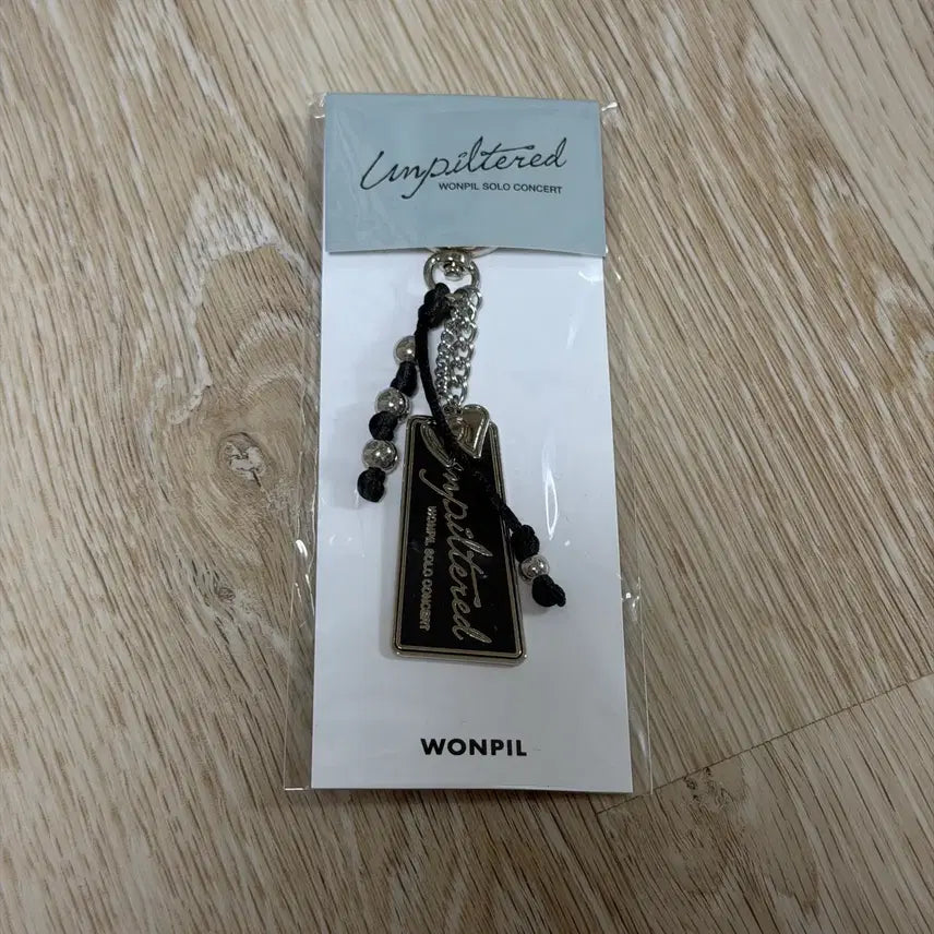 [BUNJANG] DAY6 Wonpil Unfiltered Keyring / 데이식스 원필 언필터드 키링 미개봉