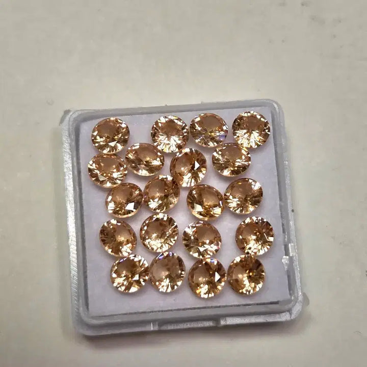 [BUNJANG] Natural Morganite Round Cut Gemstones (20 pcs, 5mm, 11.35 ctw) / 천연 모거나이트(모거나이트) 20개