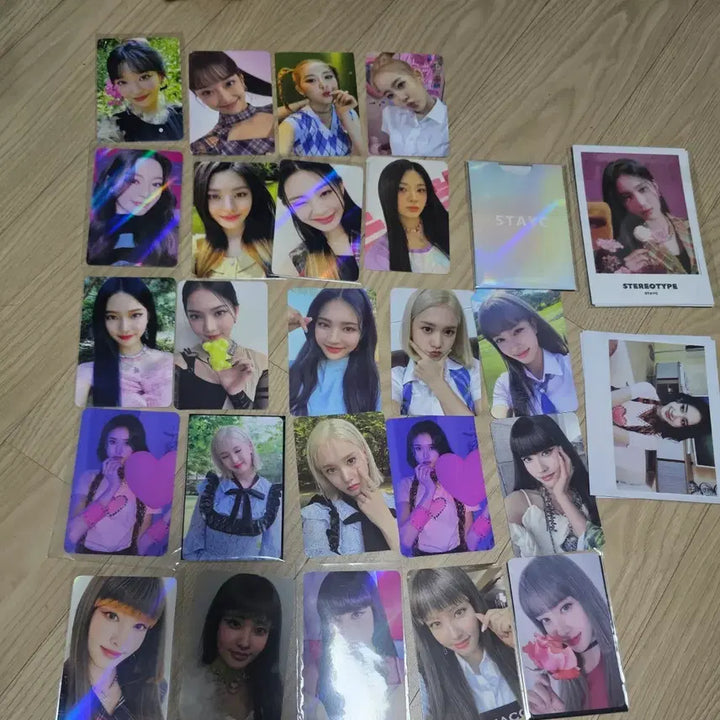 [BUNJANG] STAYC Merchandise Bundle Set / 스테이씨 굿즈