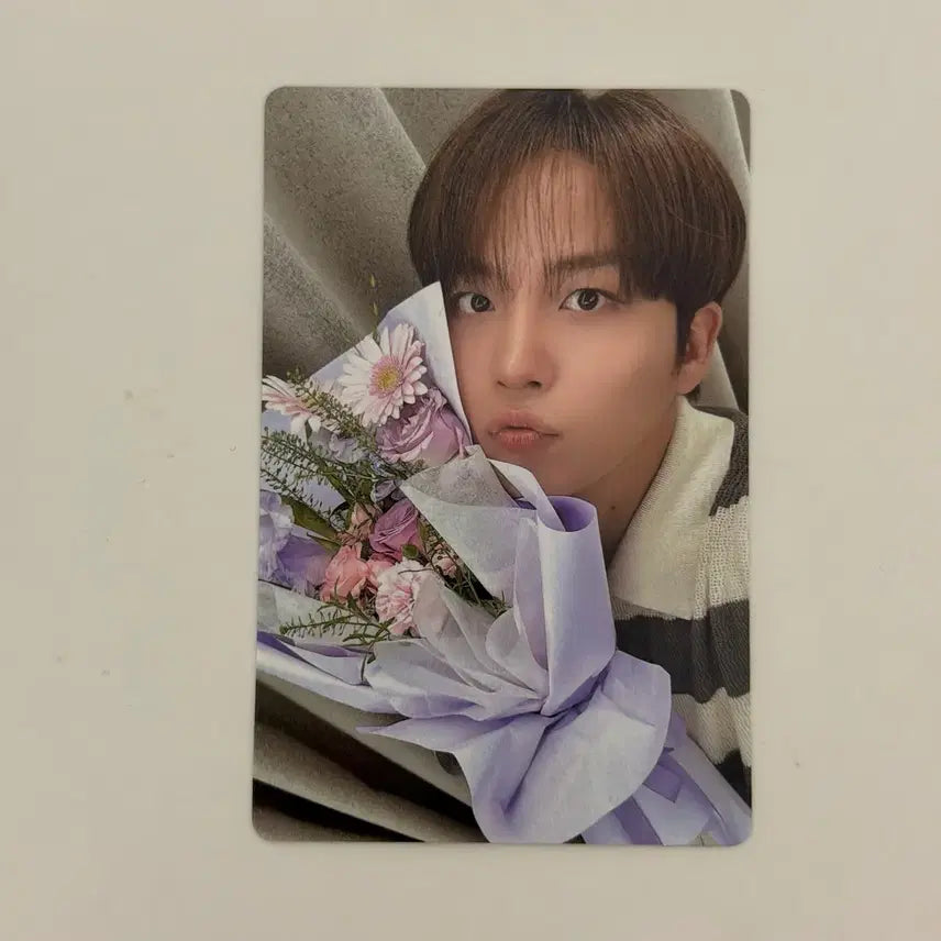 [BUNJANG] ATEEZ Jongho Golden Hour Part 5 Flower Bouquet POB Photocard / 에이티즈 종호 톡톡세트 미공포 포카 꽃다발
