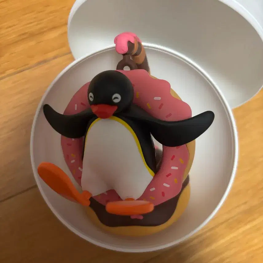 [BUNJANG] Pingu Pingu Series Donut Item (Unused) / [정품/미사용] 핑구 냠냠 핑구 시리즈 확정 (도넛)