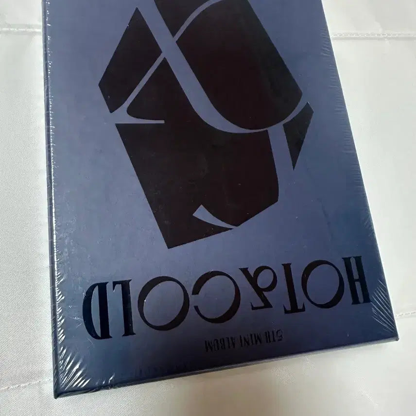 [BUNJANG] Park Ji Hoon 5th Mini Album HOT&amp;COLD Darkness Ver. Sealed / 미개봉 박지훈 5집 미니 앨범 핫앤콜드 darkness ver