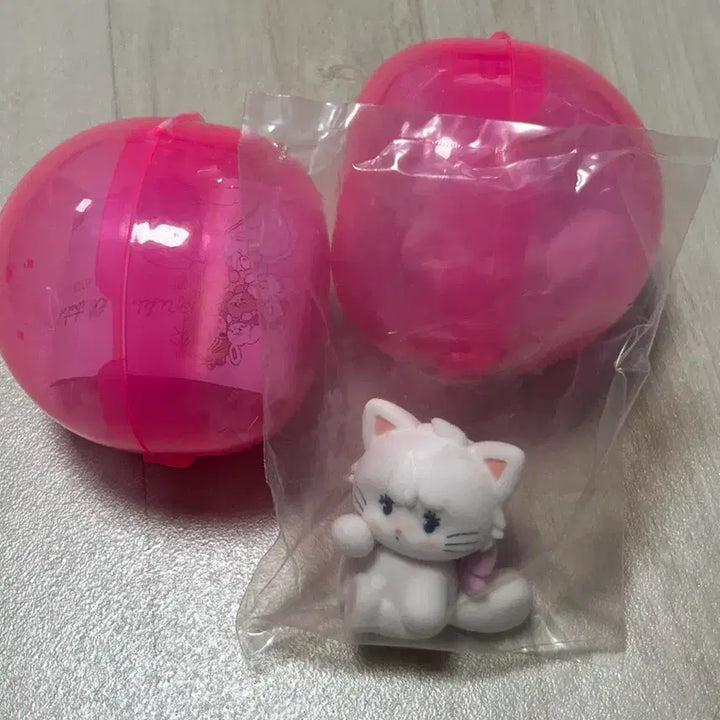 [BUNJANG] Miko Floki Gacha (Mousse) Figure / 미코 플로키 가챠(무스)
