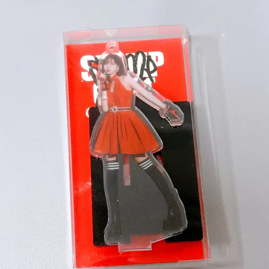 [BUNJANG] aespa Winter GSD Beat Acrylic Stand / 에스파 윈터 갓더비트 아크릴 스탠드