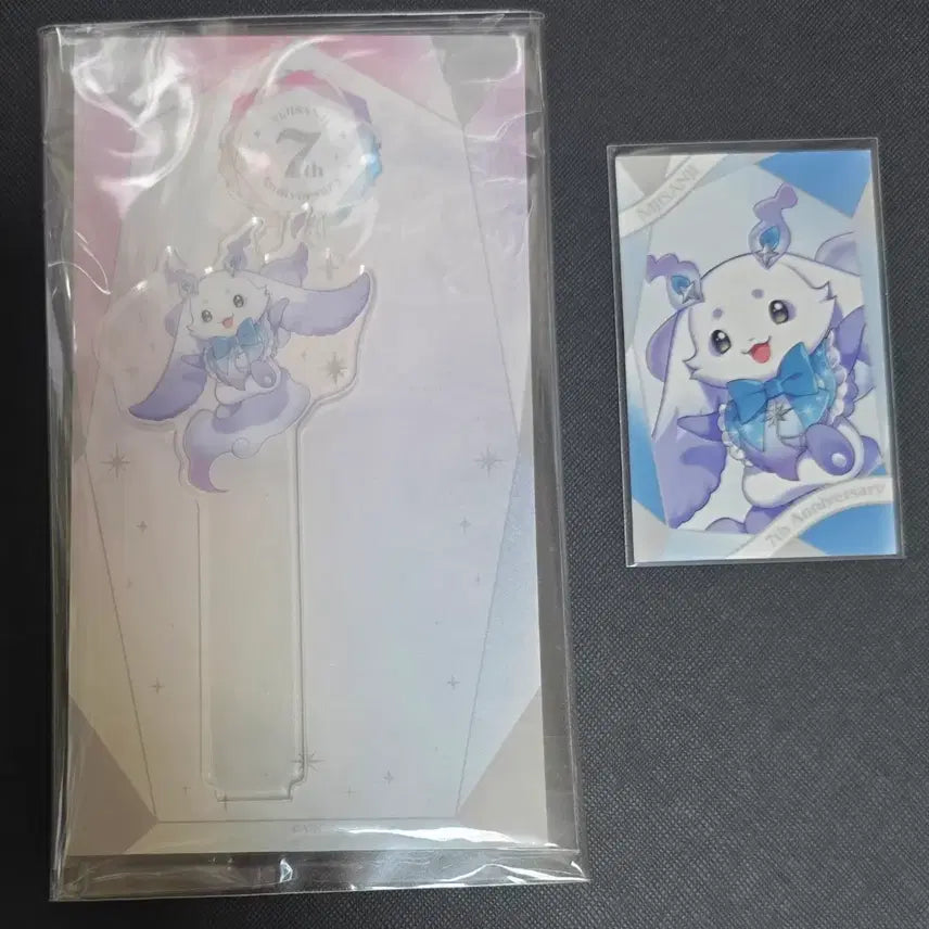 [BUNJANG] Nijisanji 7th Anniversary Runrun Acrylic Stand &amp; Normal Cheki Bundle / [일괄 판매] 니지산지 7주년 룬룬 아크릴, 노말 체키