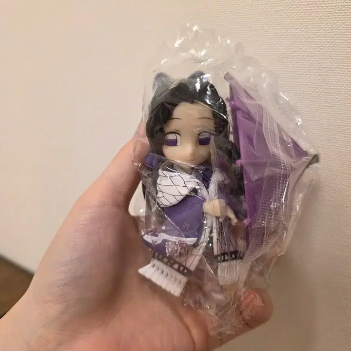 [BUNJANG] Demon Slayer Shinobu Kocho Rainy Day Figure / 귀멸의칼날 장마 피규어 쿄쵸우 시노부