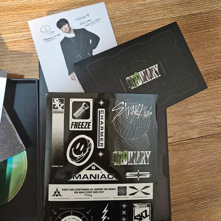 [BUNJANG] Stray Kids, ITZY, NCT, Kep1er, (G)I-DLE Official Photocard Bundle Set / 케이팝 포카 일괄 판매 (스키즈/있지/엔시티/케플러/여자아이들) 공식 포카 65장