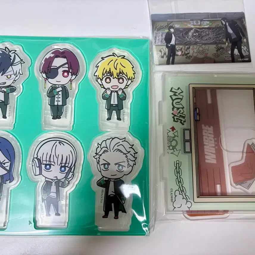 [BUNJANG] WINBRE Acrylic Photocard Holder Stand / 윈브레 아크릴 포카 홀더 스탠드 교실 단순개봉