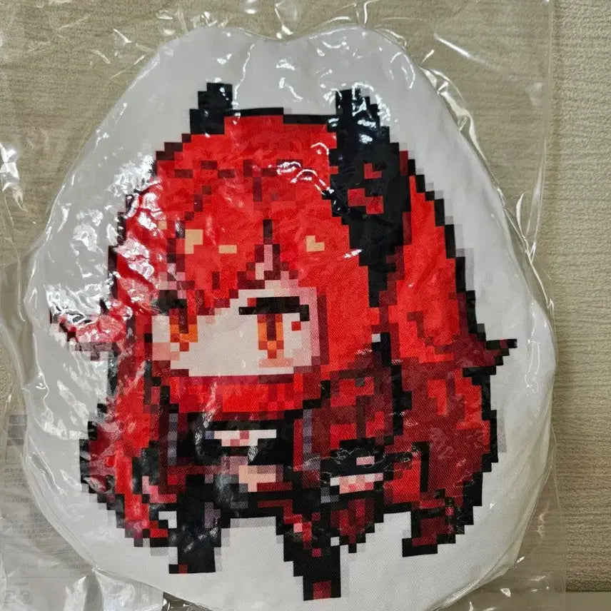 [BUNJANG] Goddess of Victory: NIKKE Red Hood Pixel Art Dicut Cushion (Limited Edition) / 새상품) 니케 에리어 방어전 한정판 다이컷 도트 쿠션 레드후드