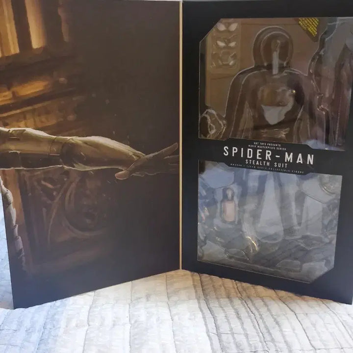 [BUNJANG] Hot Toys Spider-Man: Far From Home Stealth Suit (Night Monkey) Figure / 핫토이 스파이더맨 파 프롬 홈 스텔스(나이트몽키) 슈트