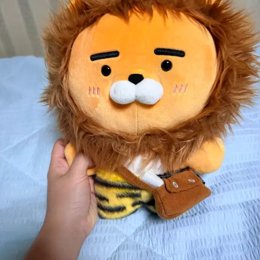 [BUNJANG] Kakao Friends Ryan Doll / 카카오프렌즈 그래도 라이언 인형