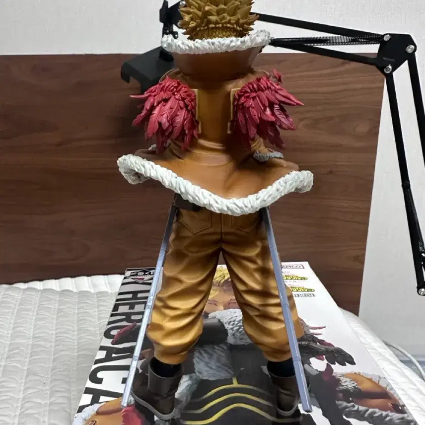 [BUNJANG] Ichiban Kuji My Hero Academia D Prize Hawks Figure (Opened) / 택포18)제일복권 방어하는힘 D상 호크스 개봉품