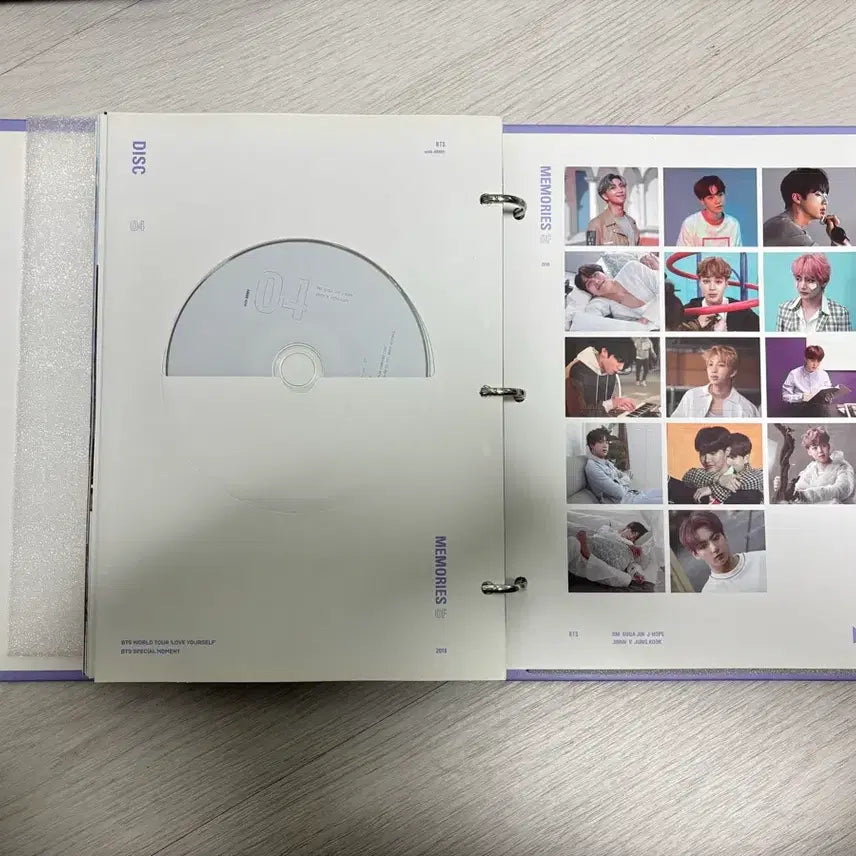 [BUNJANG] BTS Memories 2018 DVD Bundle Set (Suga Photocard, Scroll Poster Included) / 방탄소년단 메모리즈 2018 (포토카드슈가, 족보 포스터 포함)