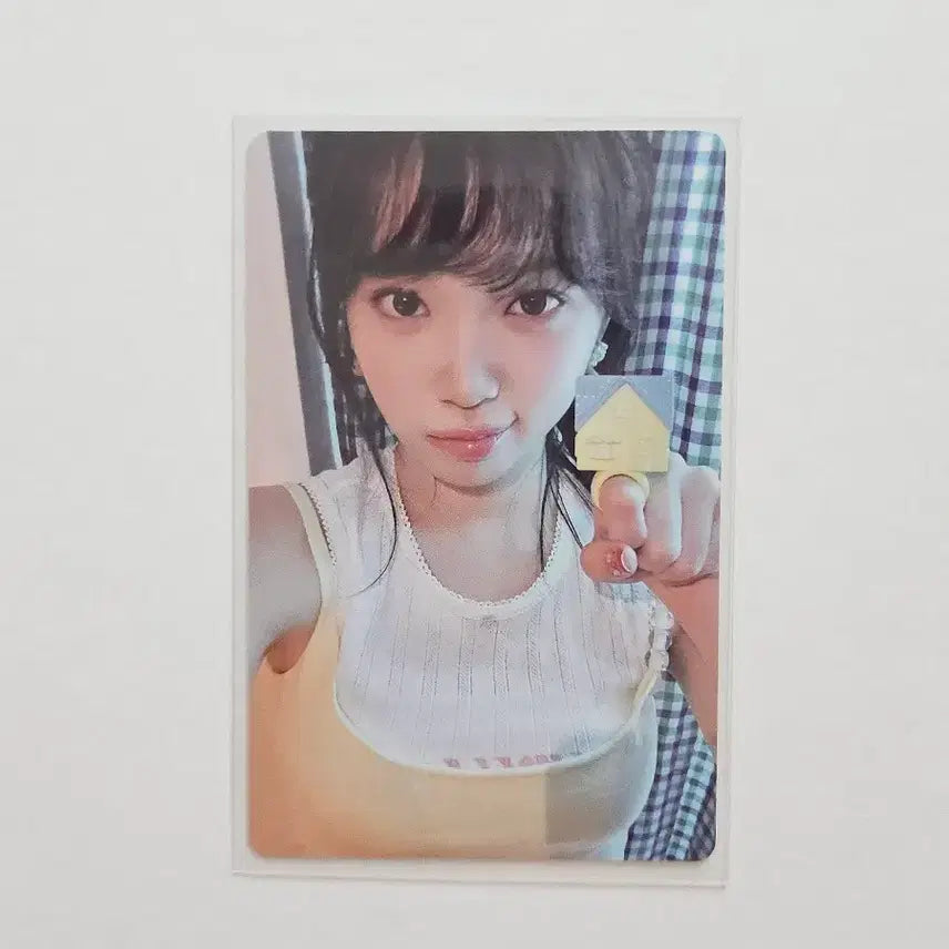 [BUNJANG] LE SSERAFIM Kim Chaewon Pureflow Photocard / 르세라핌 pureflow 김채원 포카