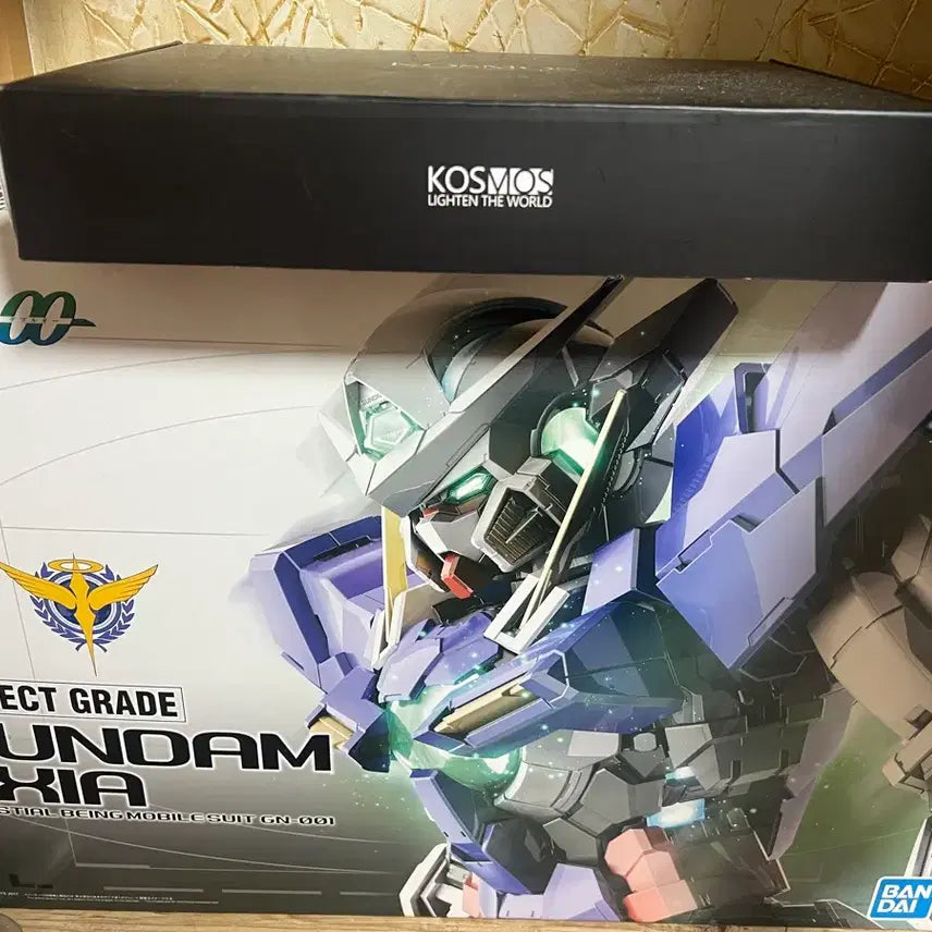[BUNJANG] Bandai Perfect Grade Gundam Exia &amp; Cosmos LED Set / Pg건담 엑시아 +코스모스 led