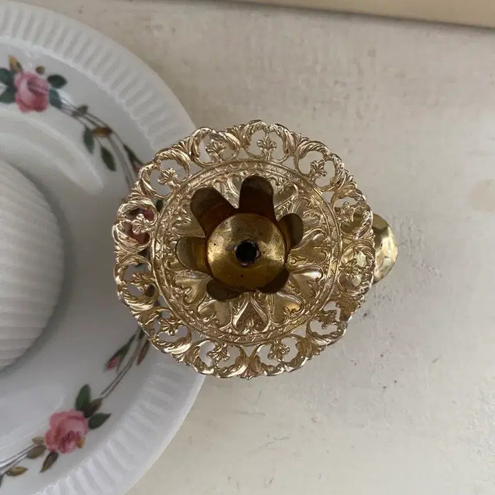 [BUNJANG] Vintage Gold Clip Candlestick Holder / 빈티지 골드 클립촛대 집게촛대