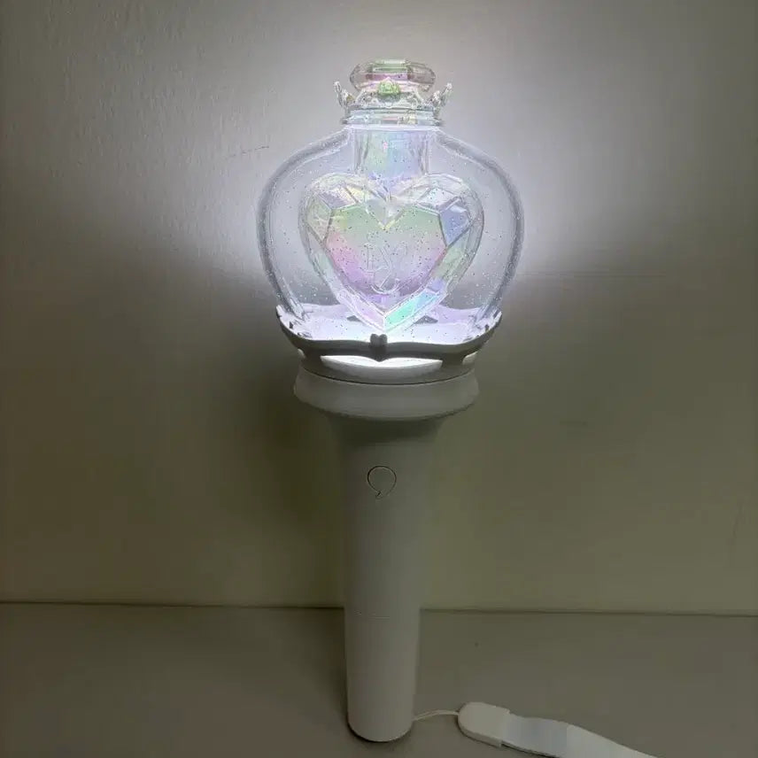 [BUNJANG] IVE Official Light Stick Version 2 / 아이브 응원봉 버전2