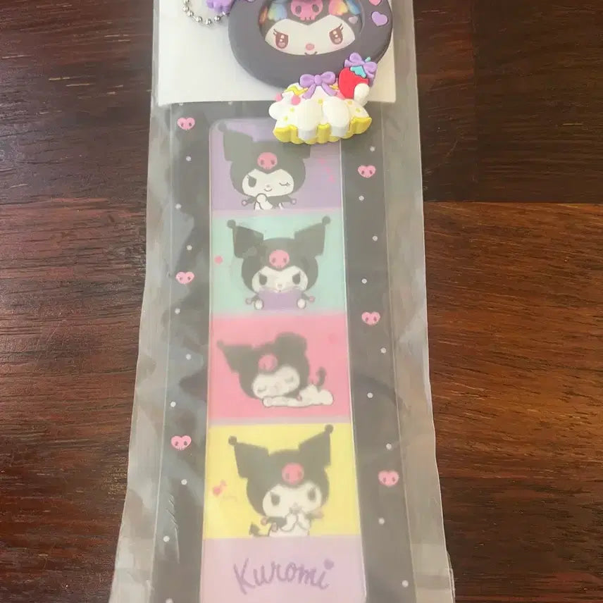 [BUNJANG] Don Quijote Limited Sanrio Kuromi Ichigo Photokeyring &amp; Photoholder Set / 돈키호테 한정 산리오 쿠로미 이치고 포토키링&amp;포토홀더 세트