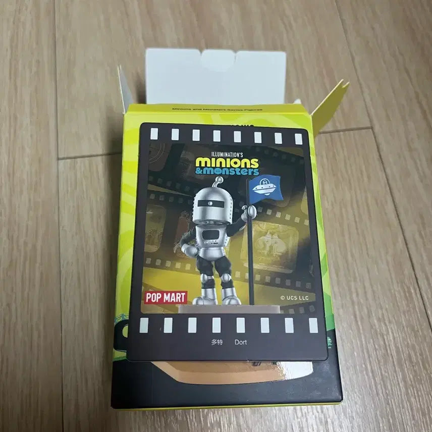 [BUNJANG] Pop Mart Minions &amp; Monsters Figure / 팝마트 미니언즈 앤 몬스터 피규어 정가 이하 양도