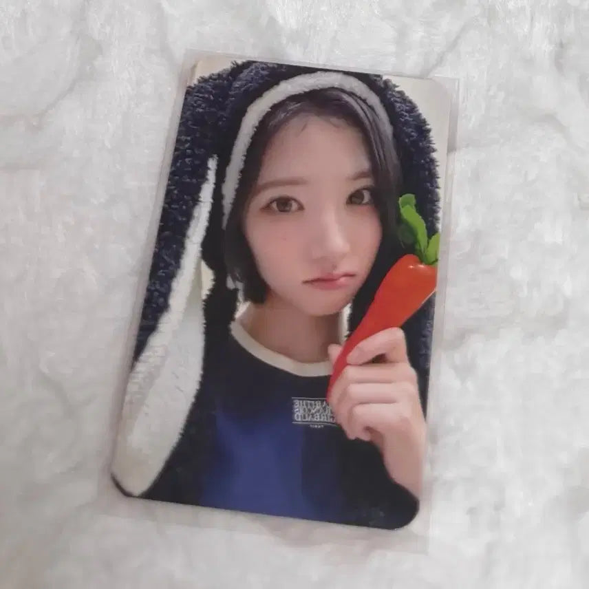 [BUNJANG] Hatsu to Hearts Jiwoo Style Jump Up Photocard / 하츠투하츠 하투하 지우 스타일 점프업 포카 양도 판매